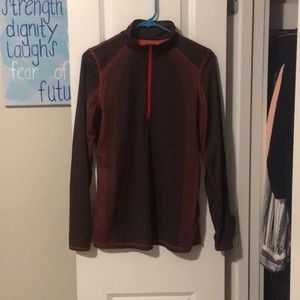 Brown and red Eddie Bauer athletic cover